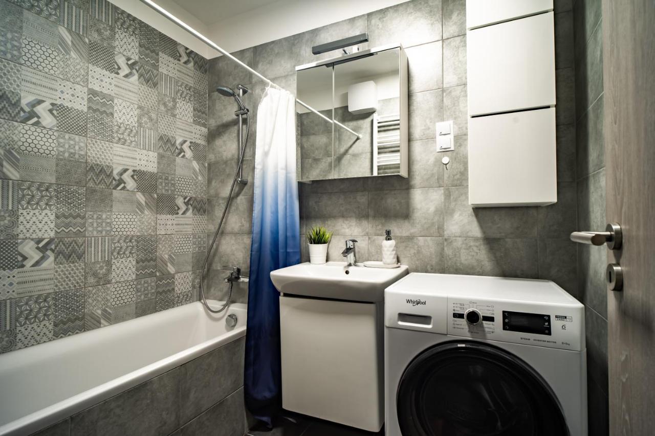 Vig Apartment - With Private Parking Βουδαπέστη Εξωτερικό φωτογραφία