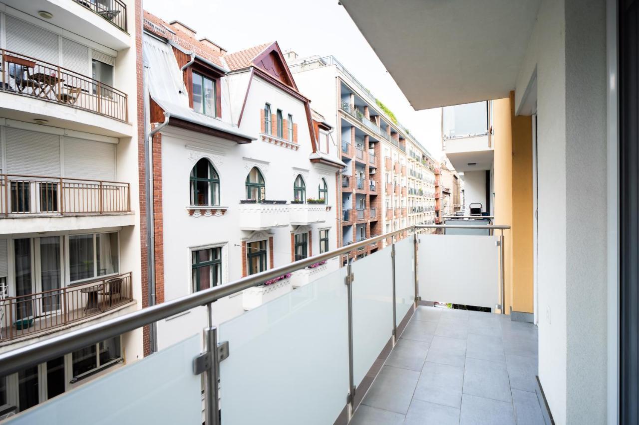Vig Apartment - With Private Parking Βουδαπέστη Εξωτερικό φωτογραφία